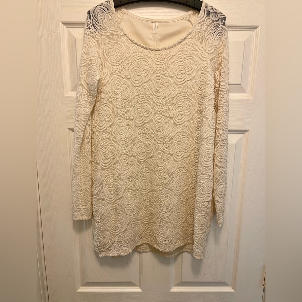 Pink Blush Maternity Rosette Lace tunic